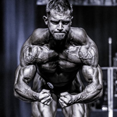 Adam Brydon - Twitter Profile Picture of Adam Brydon (@EyebrowManiac) on Twitter