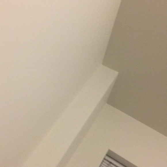 Profile Picture of Ahmed Alhosani (@hosanii) on Poshmark