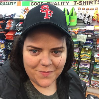 Profile Picture of Maureen Lambe (@molambo16) on Twitter