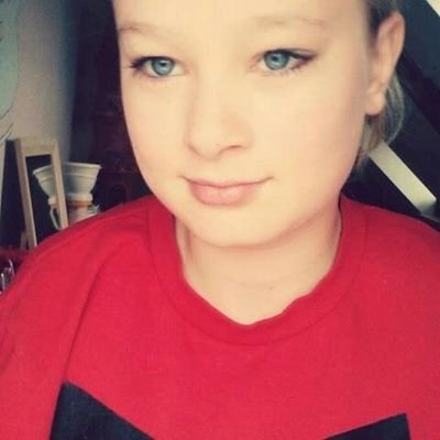 Profile Picture of Daniela (@DanielaWall75) on Twitter