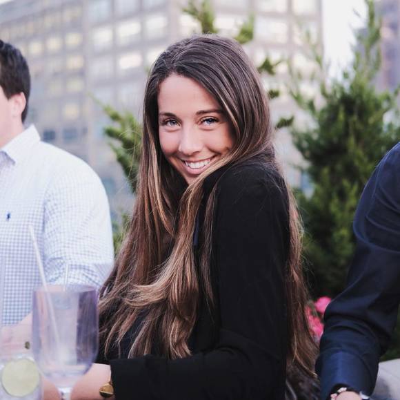 Profile Picture of Tanya Vladov (@tanyavladov1199) on Poshmark