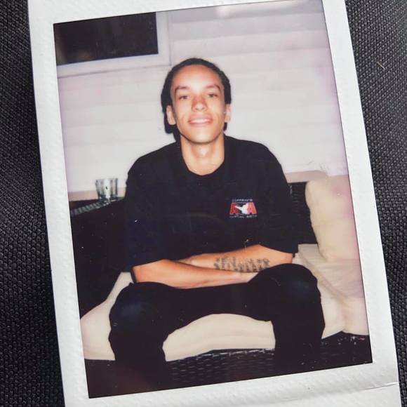 Profile Picture of Ata reece Coffrin (@rxcoffrin) on Poshmark