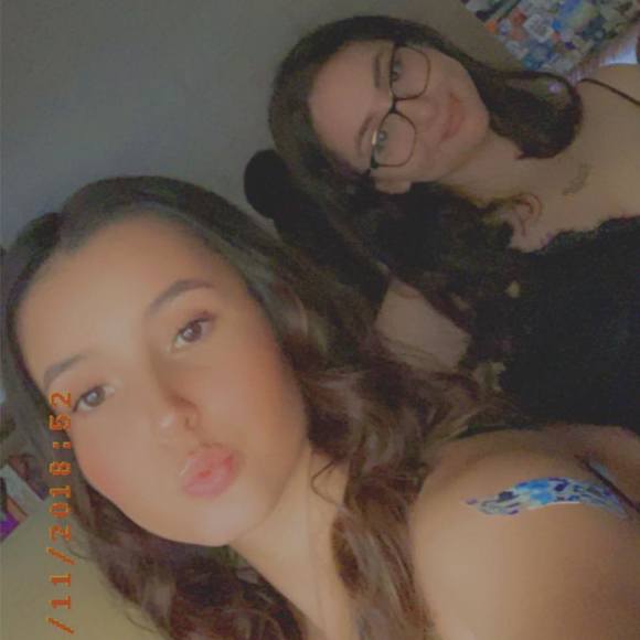 Profile Picture of Sara Meenaghan (@sarameenaghan) on Poshmark