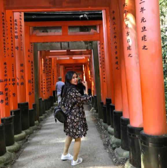 Profile Picture of Febriany Lete (@febiifebriany) on Poshmark