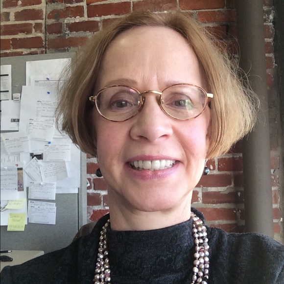 Profile Picture of Melissa Milford (@missm00se) on Poshmark