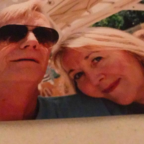 Profile Picture of Joyce Thiry (@joycethiry) on Poshmark