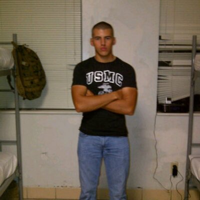 Profile Picture of Koby Andrew Spillman (@blingbling_swag) on Twitter