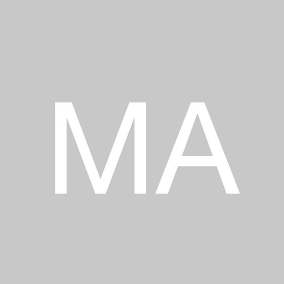 Profile Picture of Mark Albert (@markalbertded) on Poshmark