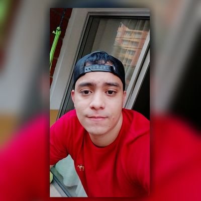 Profile Picture of Sebastián Acevedo (@acevedosebas) on Twitter