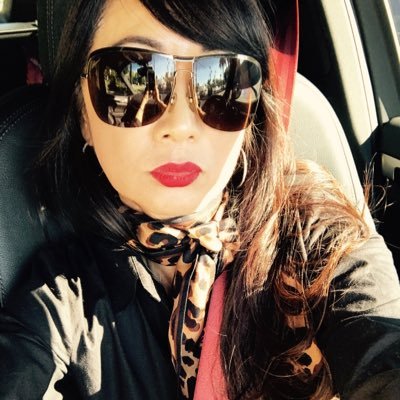 Profile Picture of Anne Foreman (@1bdolli) on Twitter