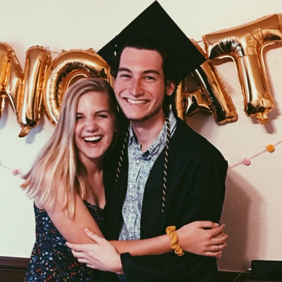 Profile Picture of Anna Sandwell (@annasandwell) on Poshmark