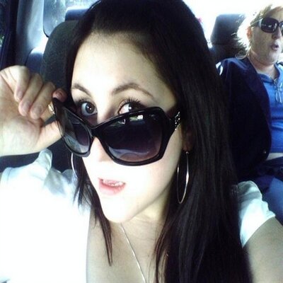 Profile Picture of Tina Clower (@tinaclower) on Twitter