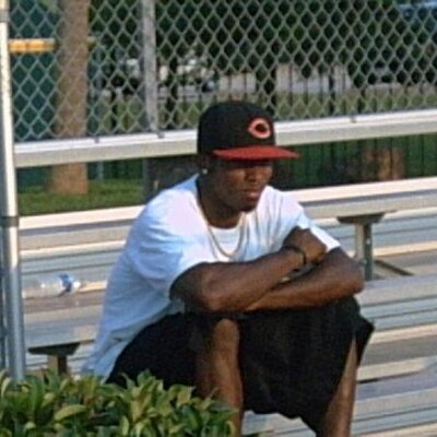 Profile Picture of Coach Brian Lilly (@THEbrianlilly) on Twitter