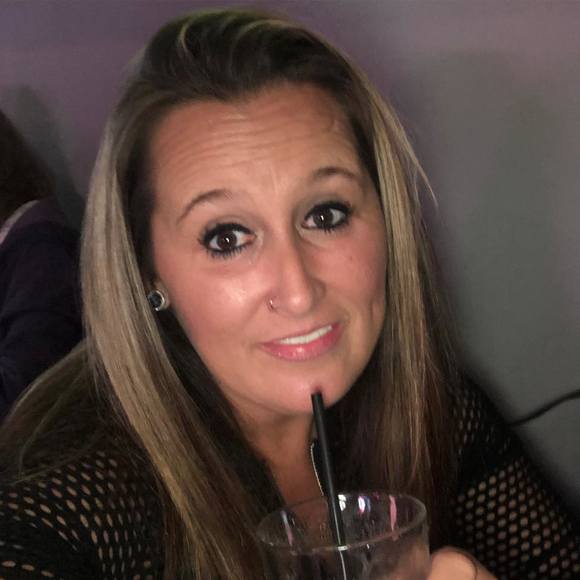 Profile Picture of Jennifer Chadwell mcpherson (@jenniferchadwel) on Poshmark