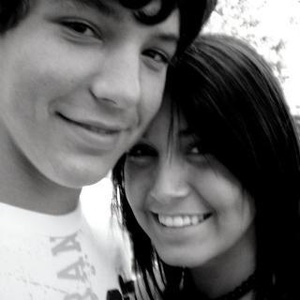 Profile Picture of Bonnie Blevins (@outrageousandcontagious1) on Myspace