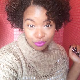 Profile Picture of Danielle Gee (@danieg89) on Pinterest