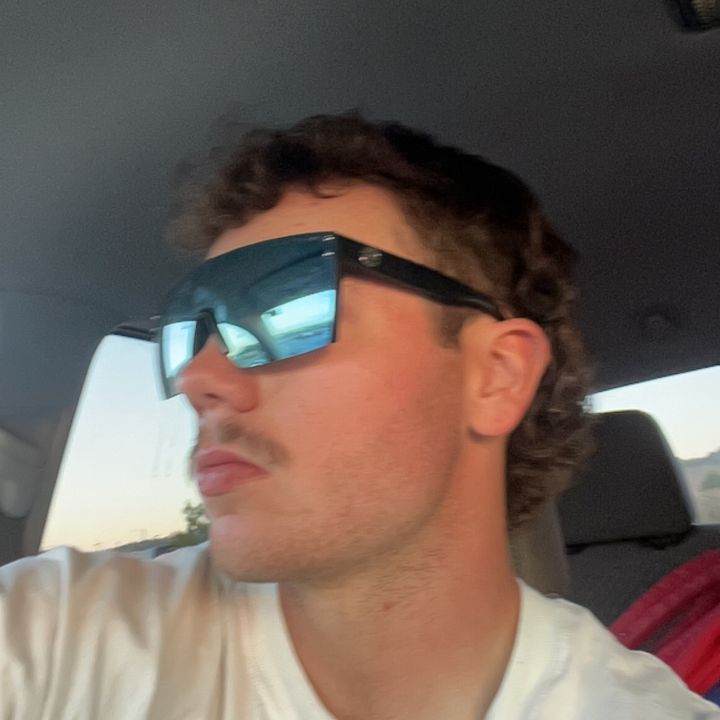 Profile Picture of Andrew Essman (@andrewessman12) on Tiktok