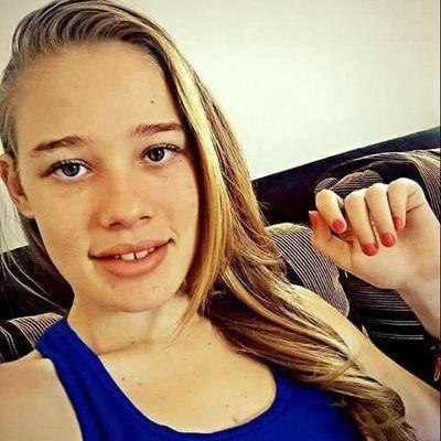 Profile Picture of Julia Prachthauser (@slucia590) on Twitter
