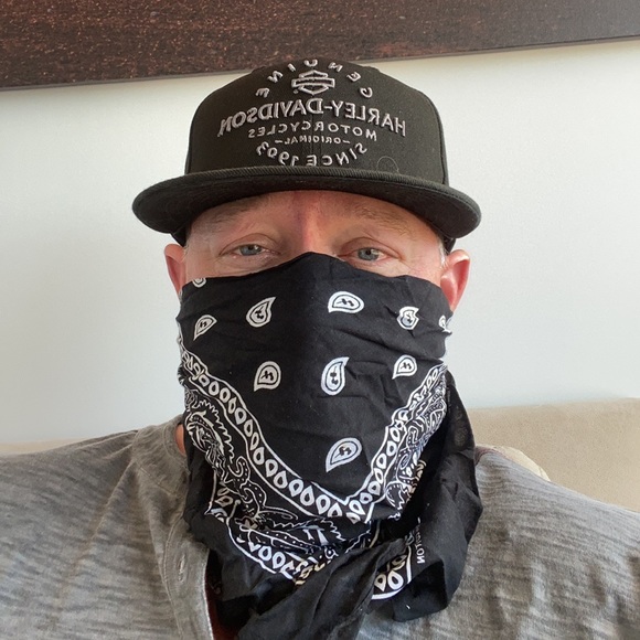 Profile Picture of John Osborne (@oz_22) on Poshmark