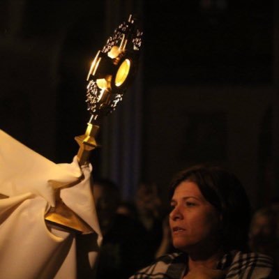 Profile Picture of Karen Connell (@litlbitofgrace) on Twitter