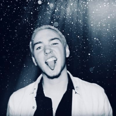 Profile Picture of Garrett Lloyd (@G_Lloyd99) on Twitter