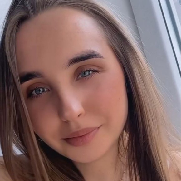 Profile Picture of Rhea Paul (@yacpaul) on Poshmark