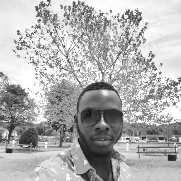 Profile Picture of Bertrand arnold Oben (@bao24) on Poshmark