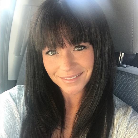 Profile Picture of Sandra Kidd (@skidd3011) on Poshmark