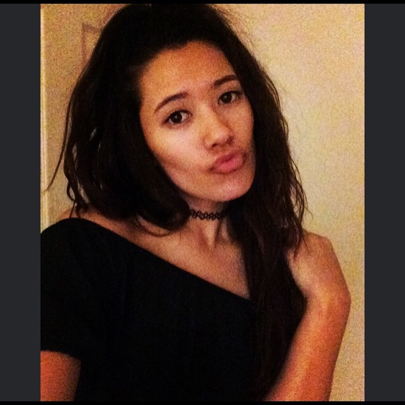 Profile Picture of Ariel Nguyen (@nguyena21) on Poshmark
