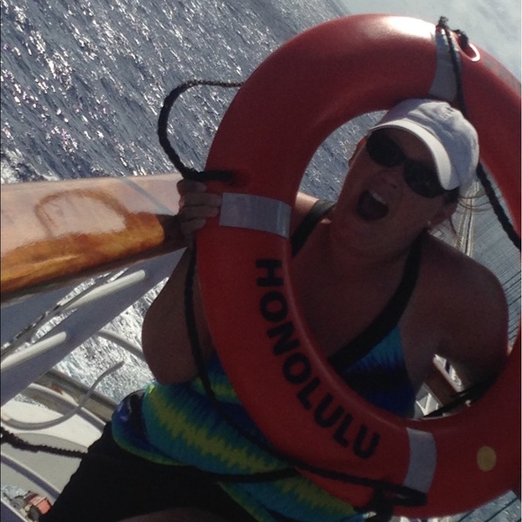 Profile Picture of Kay Rolin (@cmmimi) on Poshmark