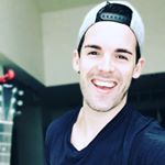 Profile Picture of Aaron M. Kean (@letsjamoutdude) on Instagram