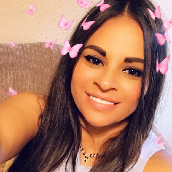 Profile Picture of Nancy Prieto (@nancy_prieto) on Poshmark