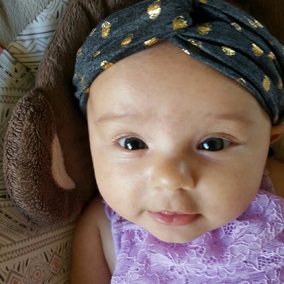 Profile Picture of Stephanie Felek (@stephaniel83) on Poshmark