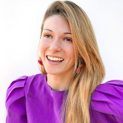 Profile Picture of Marta Law (@Martalawferrer) on Twitter