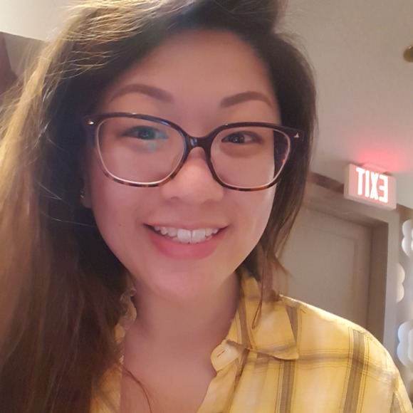 Belle Liu - Poshmark Profile Picture of Belle Liu (@belleliurn) on Poshmark