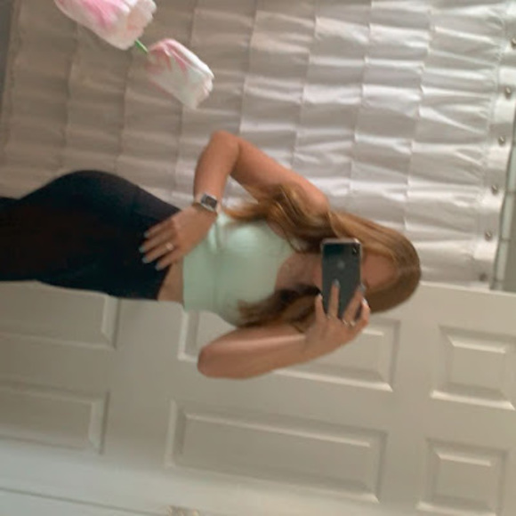 Profile Picture of Madison Schaerrer (@madisonschaerre) on Poshmark