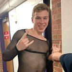 Profile Picture of adam! (@adammenkereatsfingers) on Instagram