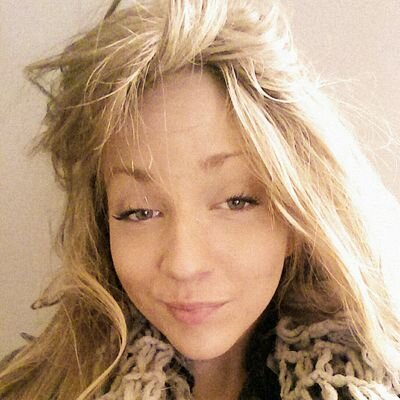 Michele Zerbe - Twitter Profile Picture of Michele Zerbe (@SlightlyAskew28) on Twitter