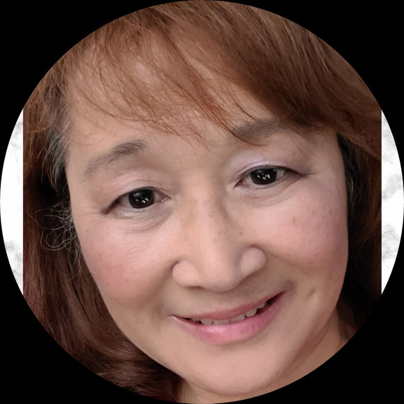 Profile Picture of L White (@okrose) on Poshmark