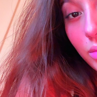 Profile Picture of Sophie Lockhart (@sophiemlockhart) on Twitter