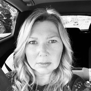 Profile Picture of Christine Finch Randall (@christinefinchrandall) on Instagram