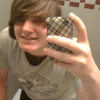 Profile Picture of Sam Hartnett (@theSAMfactor) on Twitter