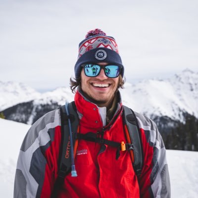 Profile Picture of TeamCarl (@Carl_Light) on Twitter