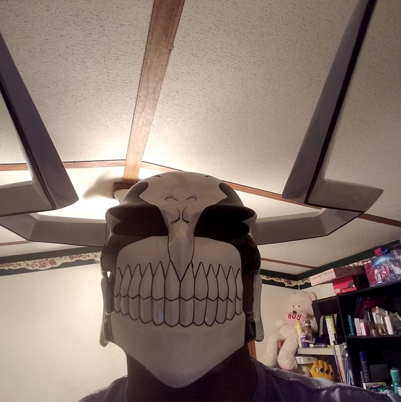 Profile Picture of Steven Flakes (@y2geno) on Poshmark