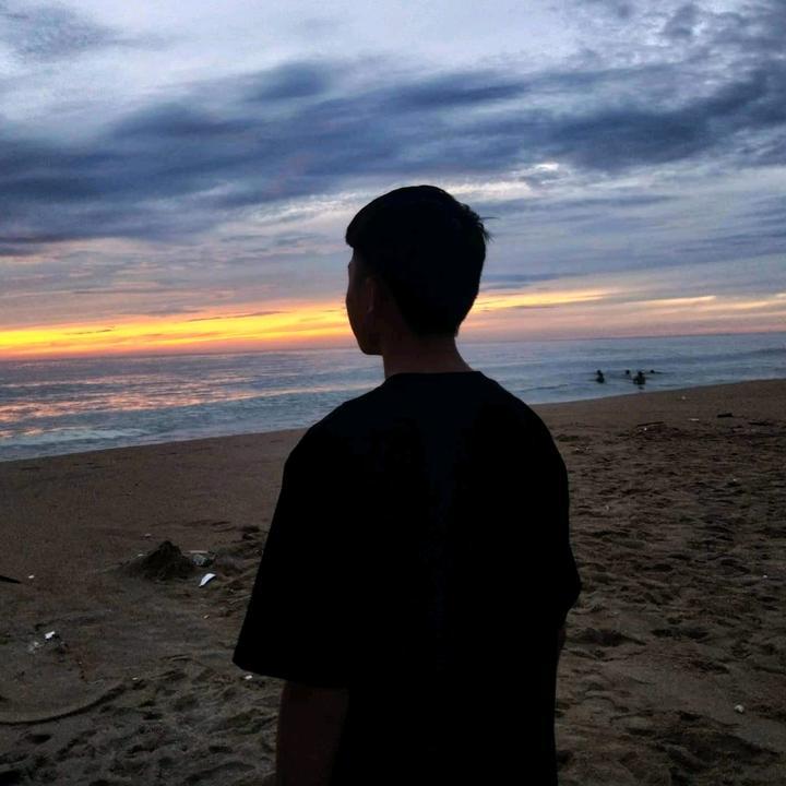 Profile Picture of 1鎿嶆 (@millicentevans21) on Tiktok