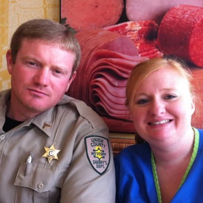 Profile Picture of Christy Frazier (@RubyRed11281975) on Twitter