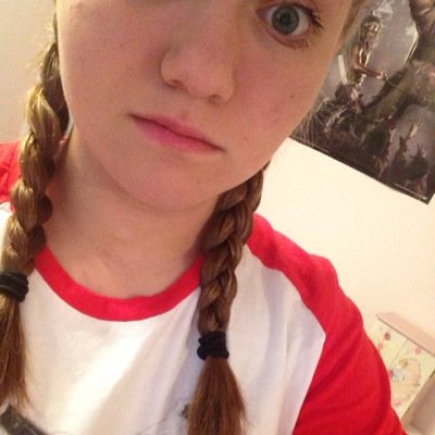 Profile Picture of ♬Julia♬ (@tomlin_tulip) on Twitter