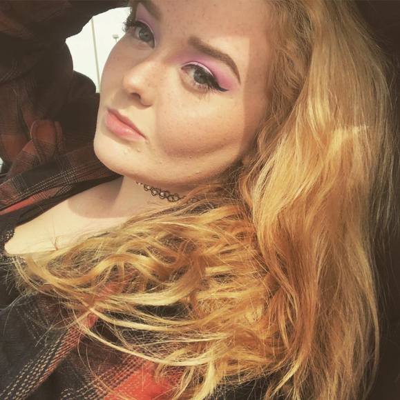 Profile Picture of Kimberly Stuhmer (@kacalvert95) on Poshmark