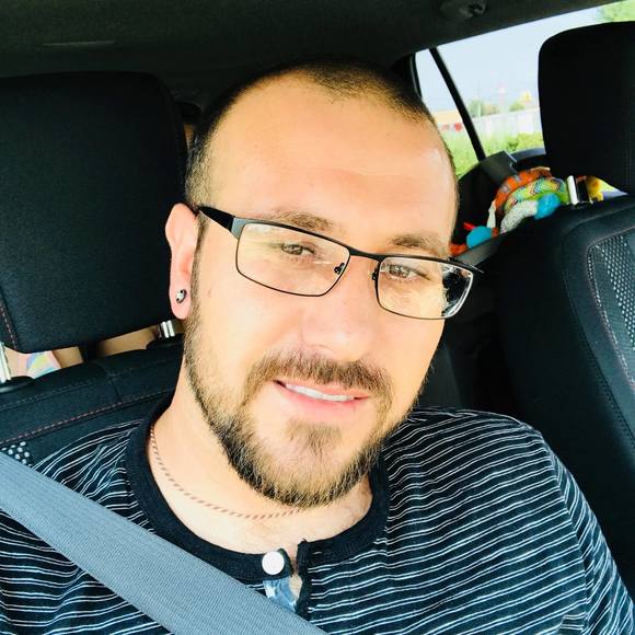 Dakheel Shingaly - Poshmark Profile Picture of Dakheel Shingaly (@dakhelalaezidy) on Poshmark