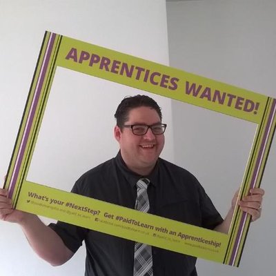 Profile Picture of Richard Harries (@PosoutRichard) on Twitter